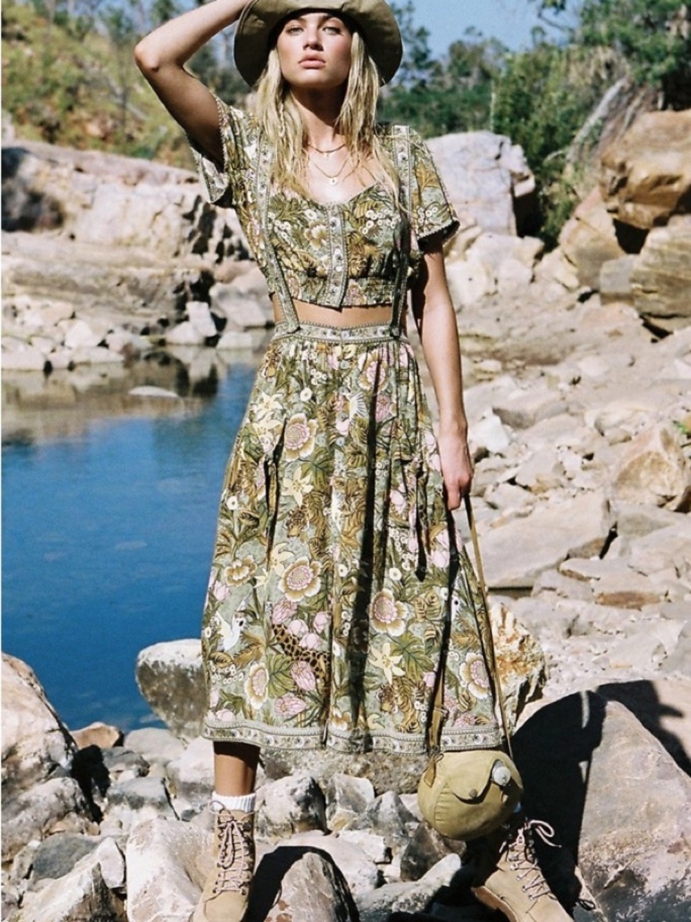 (Set) Spell jungle midi skirt and crop top